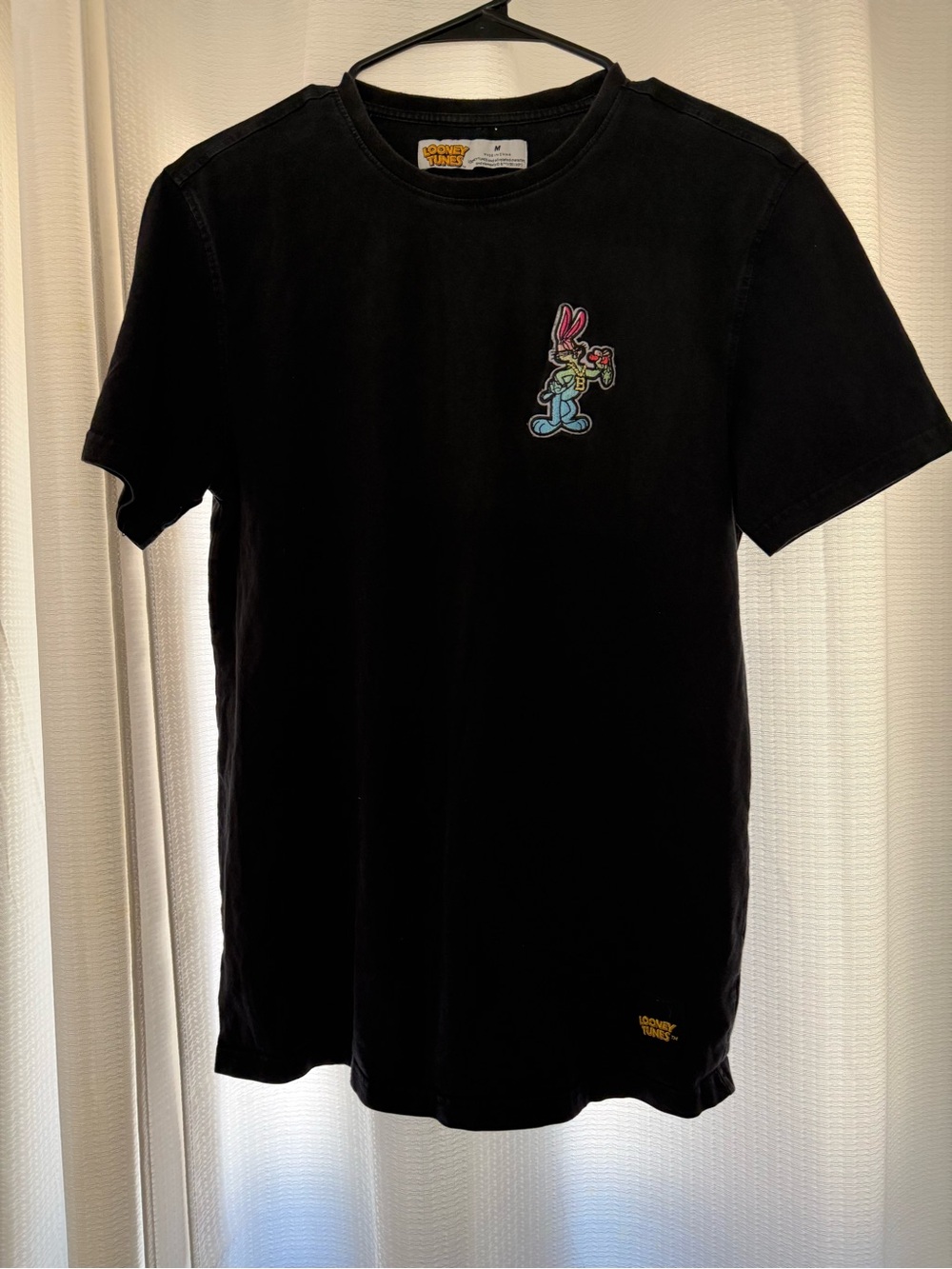 vintage looney tunes t shirt Embroidered Bugs Bunny Black Medium Men’s Top Rare